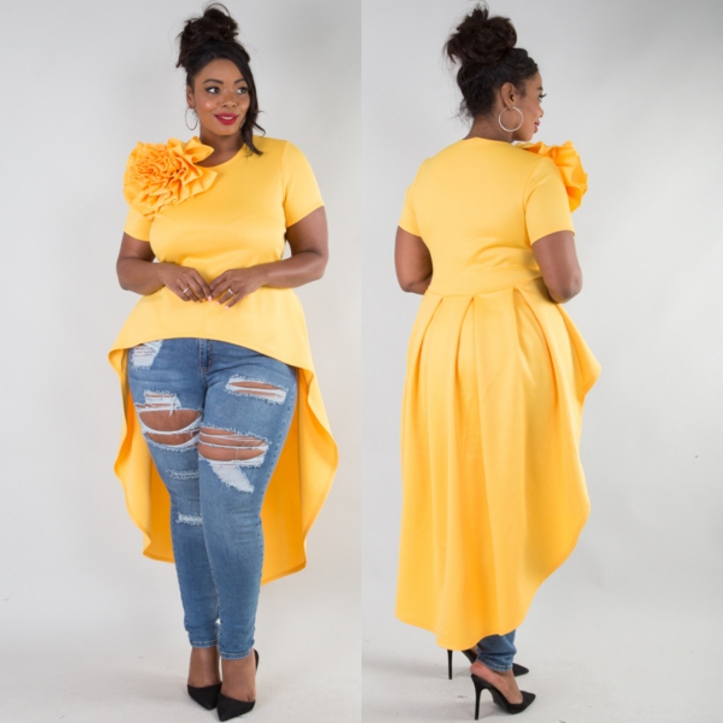 Round Neck Short Sleeve With Flower High-Lo